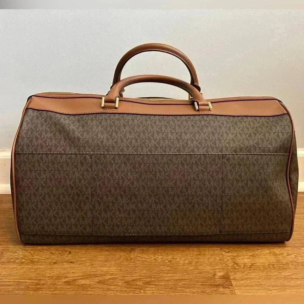 Michael Kors Jet Set XL Duffle Bag - Picture 3 of 4